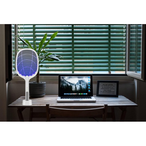 مضرب صاعق ناموس محمول