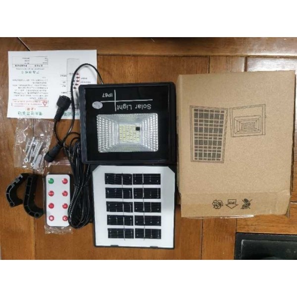 كشاف الطاقة الشمسية للمنزل 100 واط