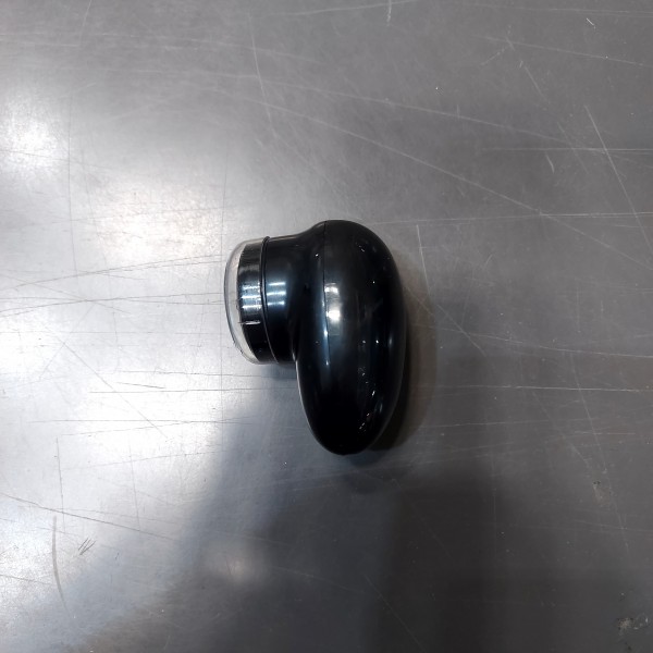 ماكينة تحديد وتنعيم الشعر الصغيرة