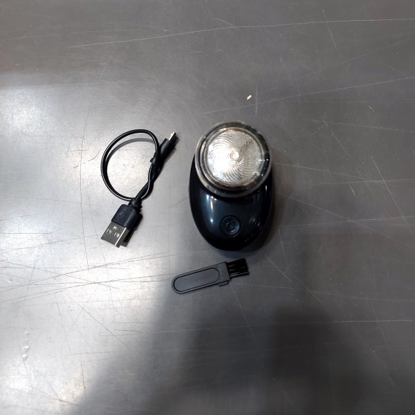 ماكينة تحديد وتنعيم الشعر الصغيرة