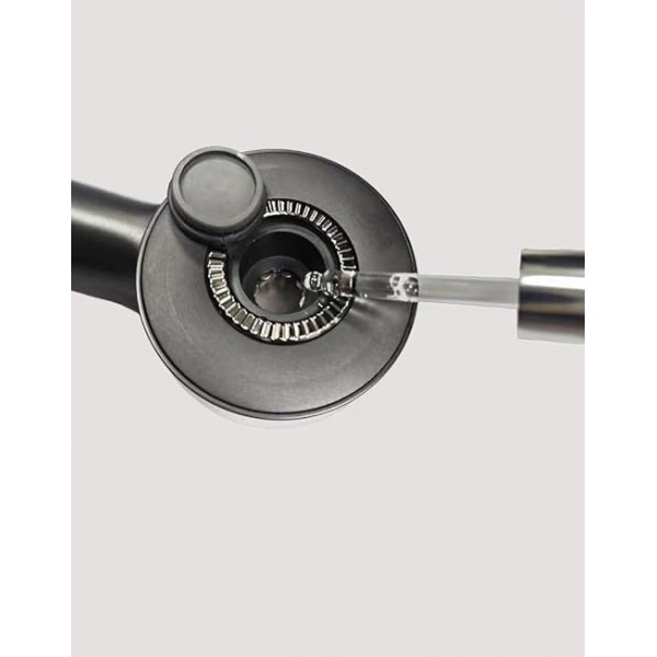 فرشاة تدليك فروة الرأس مع اداة توزيع الزيت