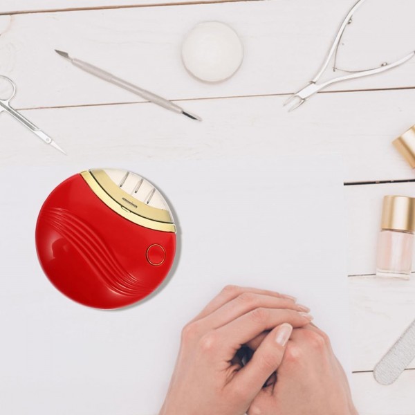 جهاز العناية وقص الأظافر