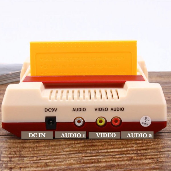 جهاز العاب ريترو  فيديو من كمبيوتر العائلة