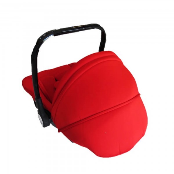 مقعد سيارة للأطفال